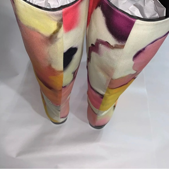 CHANEL size 38.5 abstract floral watercolor RIDING BOOTS spring 2015 collection - Picture 7 of 12